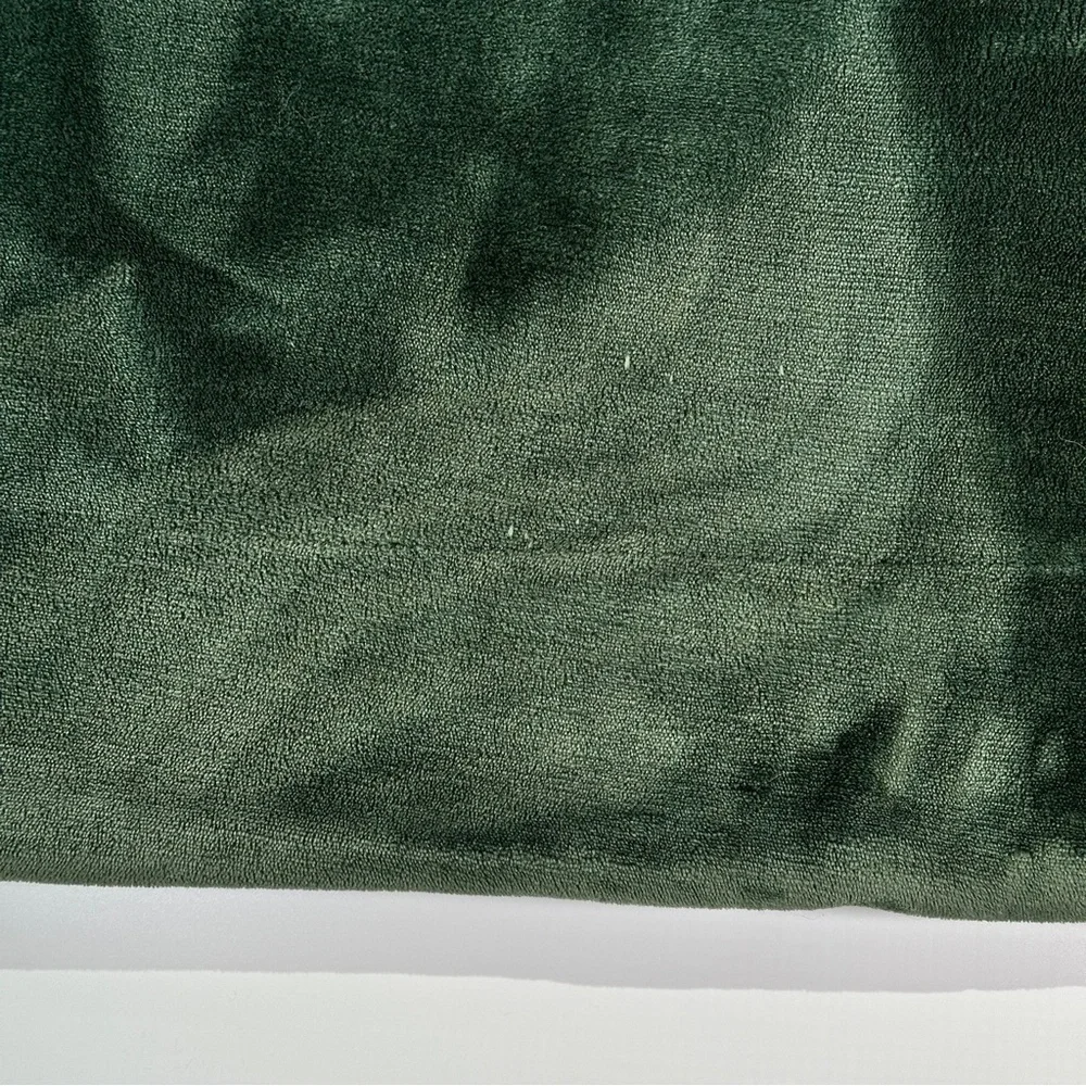 Life Comfort Oversized Throw Blanket Sherpa Plush Green Cream 70x70